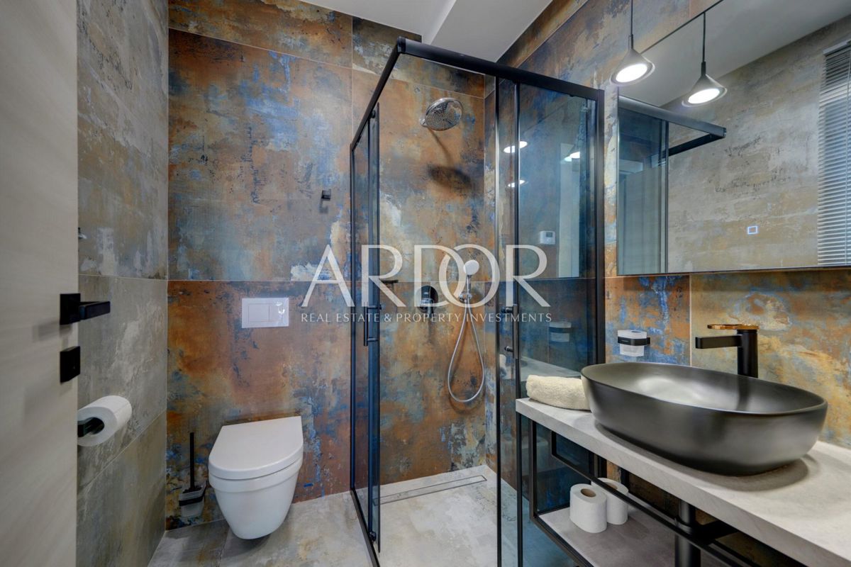 Hiša Marčana, 200m2