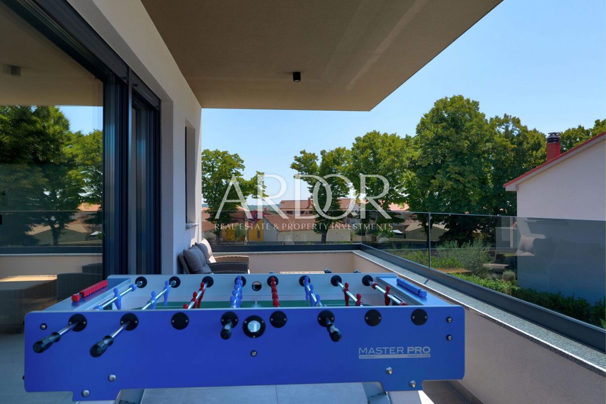 Hiša Marčana, 200m2