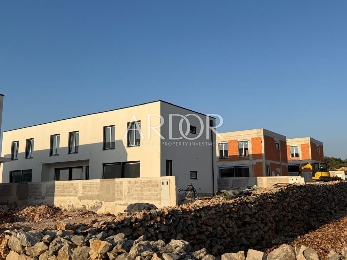 Apartmaj Mandre, Kolan, 87,60m2