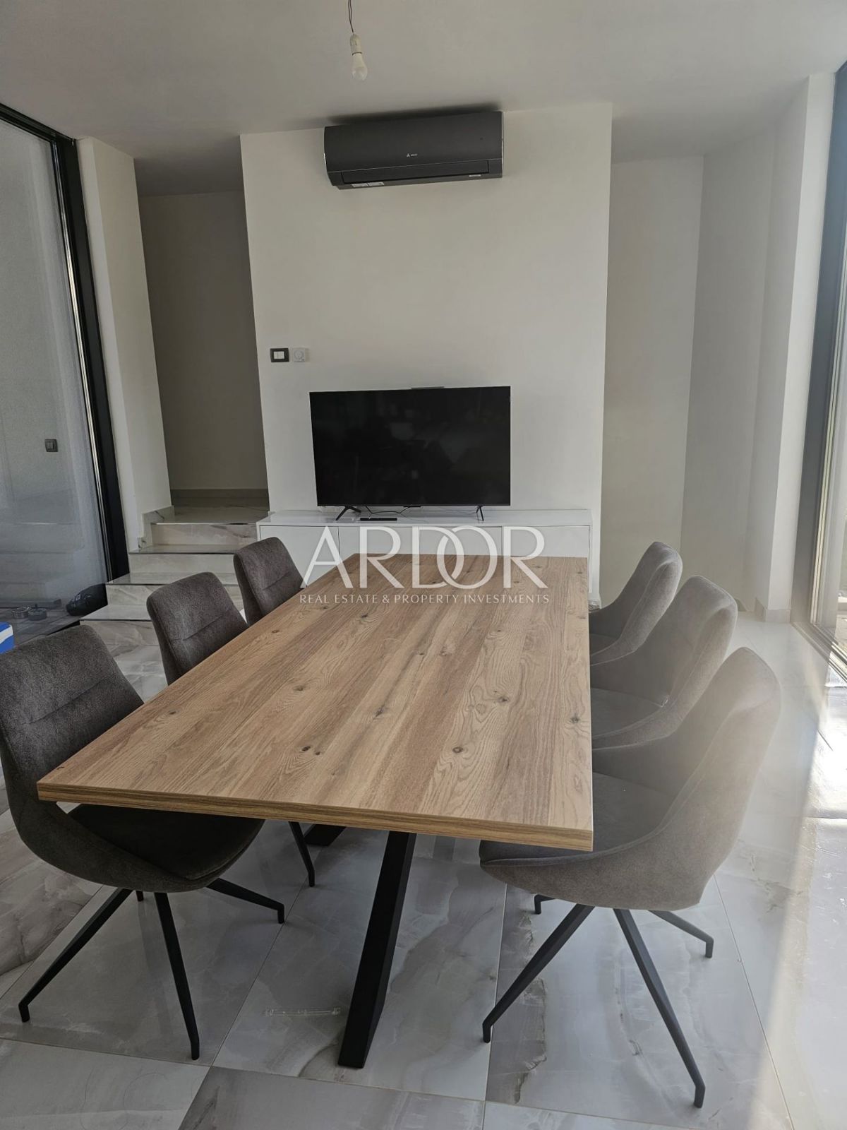 Hiša Rovinjsko Selo, Rovinj, 218m2