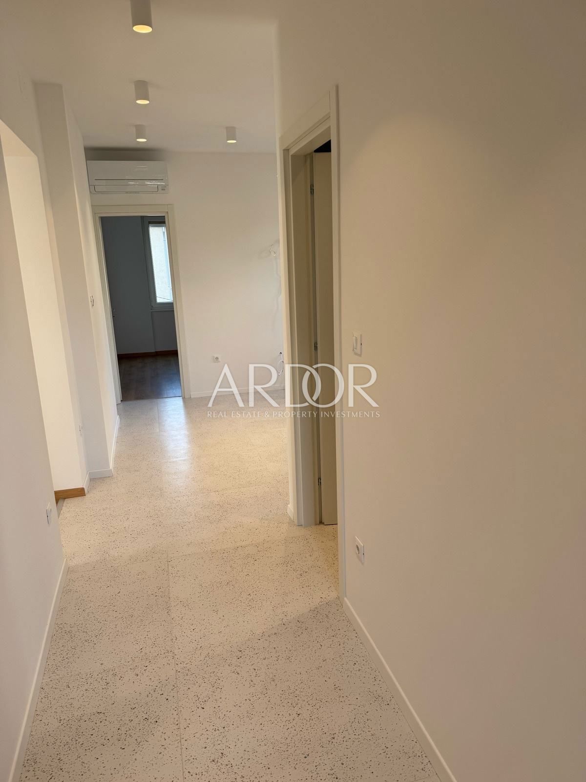 Apartmaj Vojak, Rijeka, 97m2