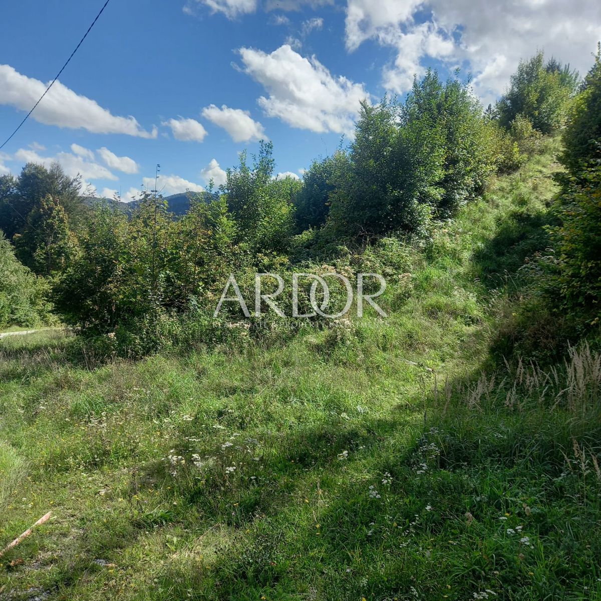 Zemljišče Sunger, Mrkopalj, 670m2