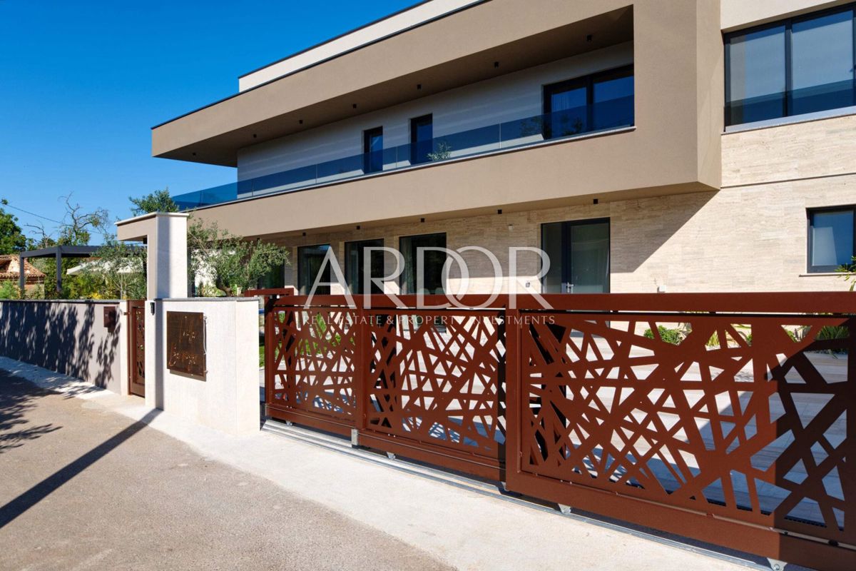 Hiša Marčana, 200m2