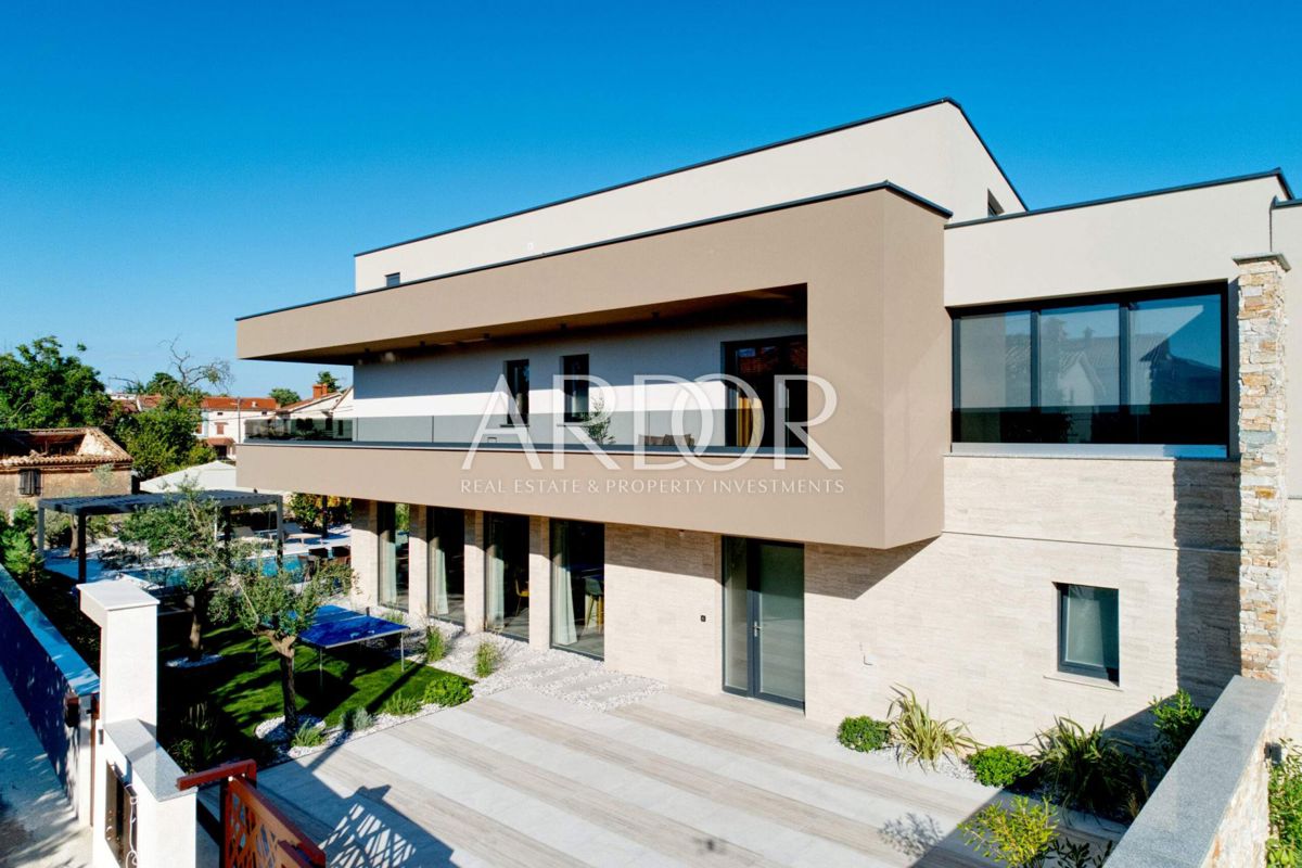 Hiša Marčana, 200m2