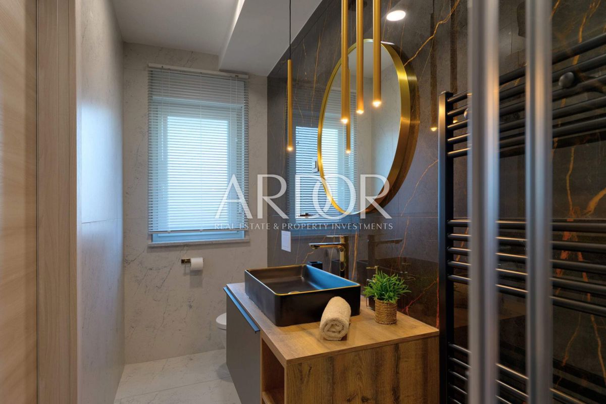 Hiša Marčana, 200m2