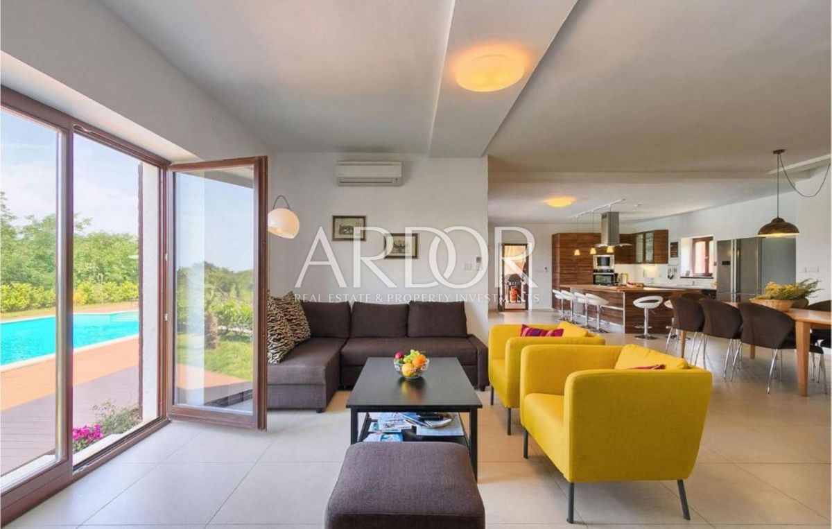 Vila Poreč, 250m2