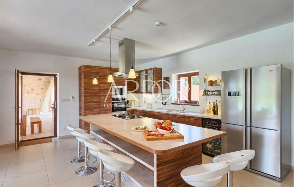Vila Poreč, 250m2