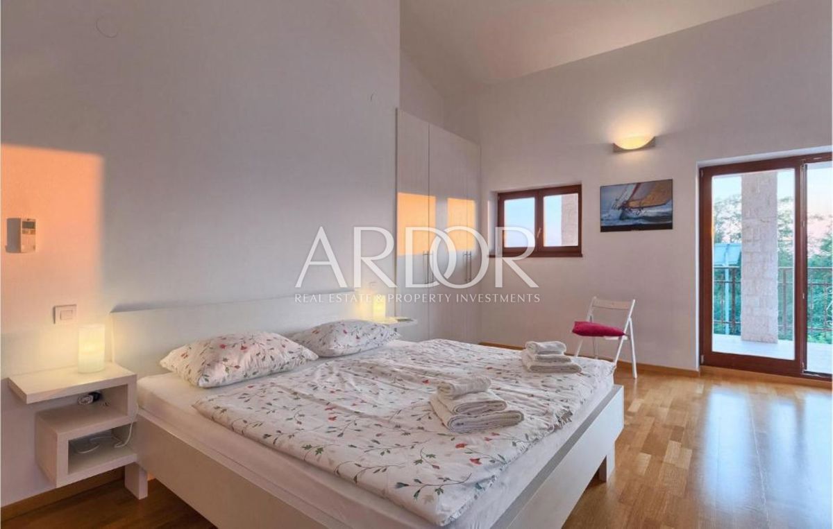 Vila Poreč, 250m2