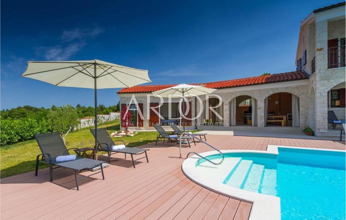 Vila Poreč, 250m2
