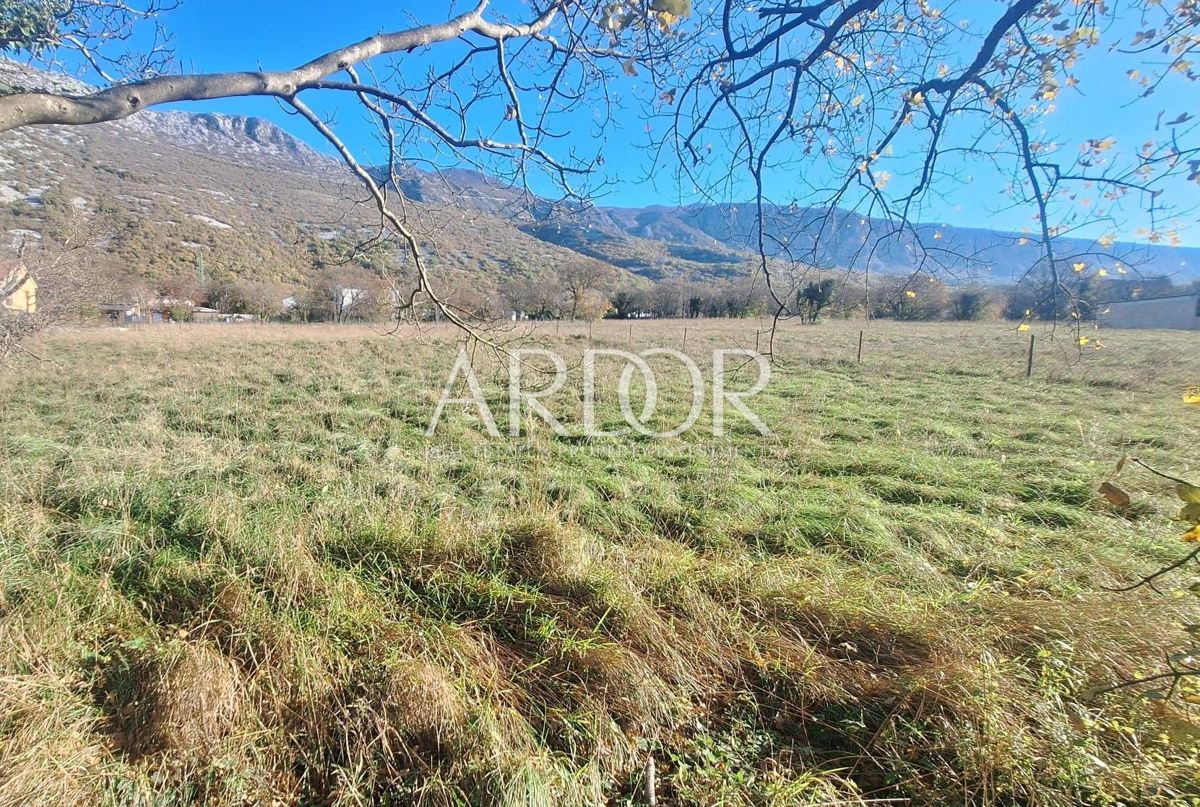 Zemljišče Tribalj, Vinodolska Općina, 1.946m2