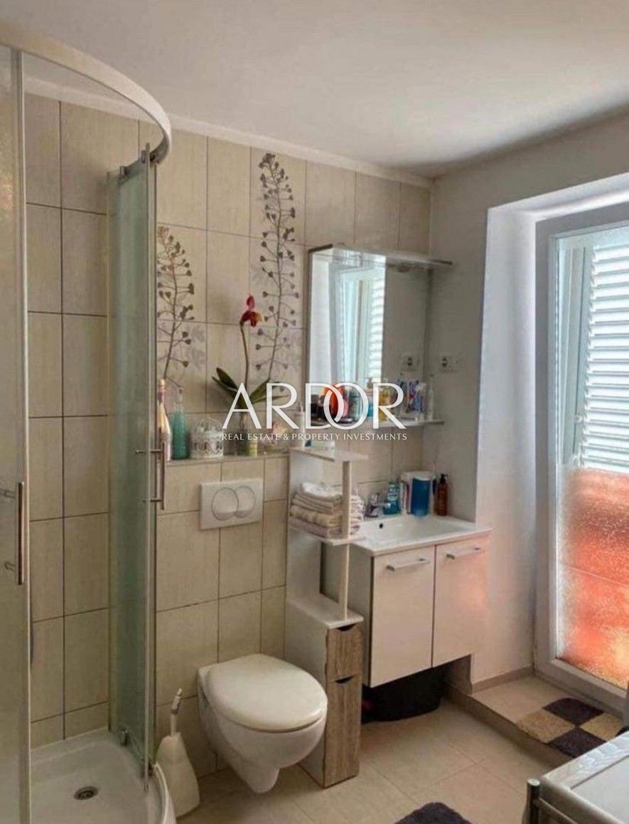 Hiša Mali Lošinj, 100m2