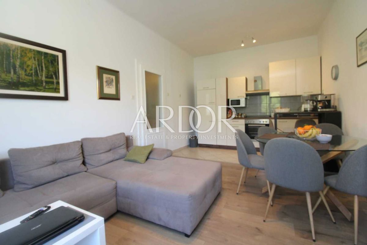 Apartmaj Belveder, Rijeka, 66m2