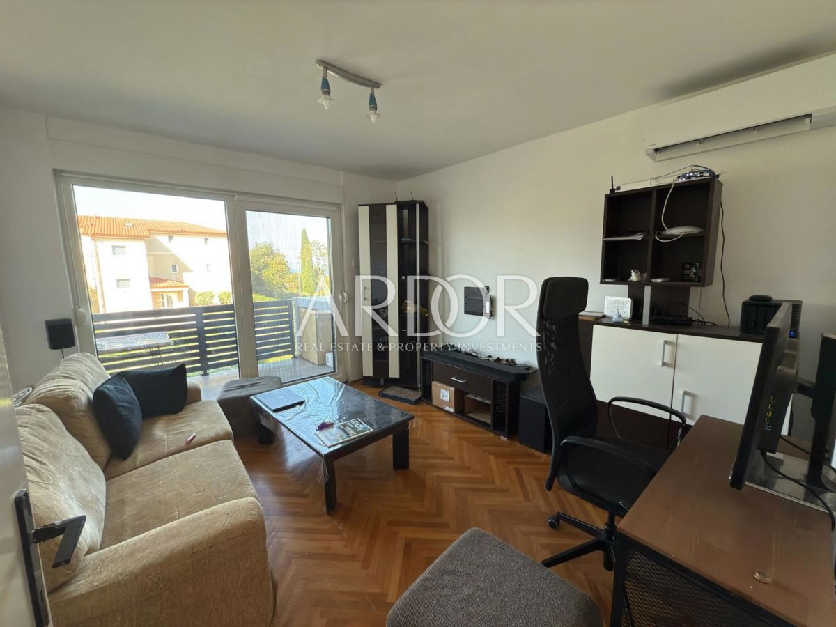 Apartmaj Bogovići, Malinska-Dubašnica, 63m2