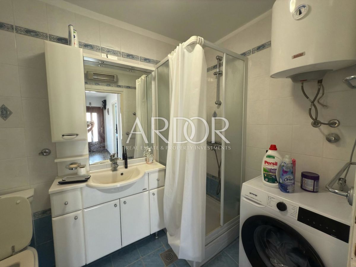 Apartmaj Bogovići, Malinska-Dubašnica, 63m2