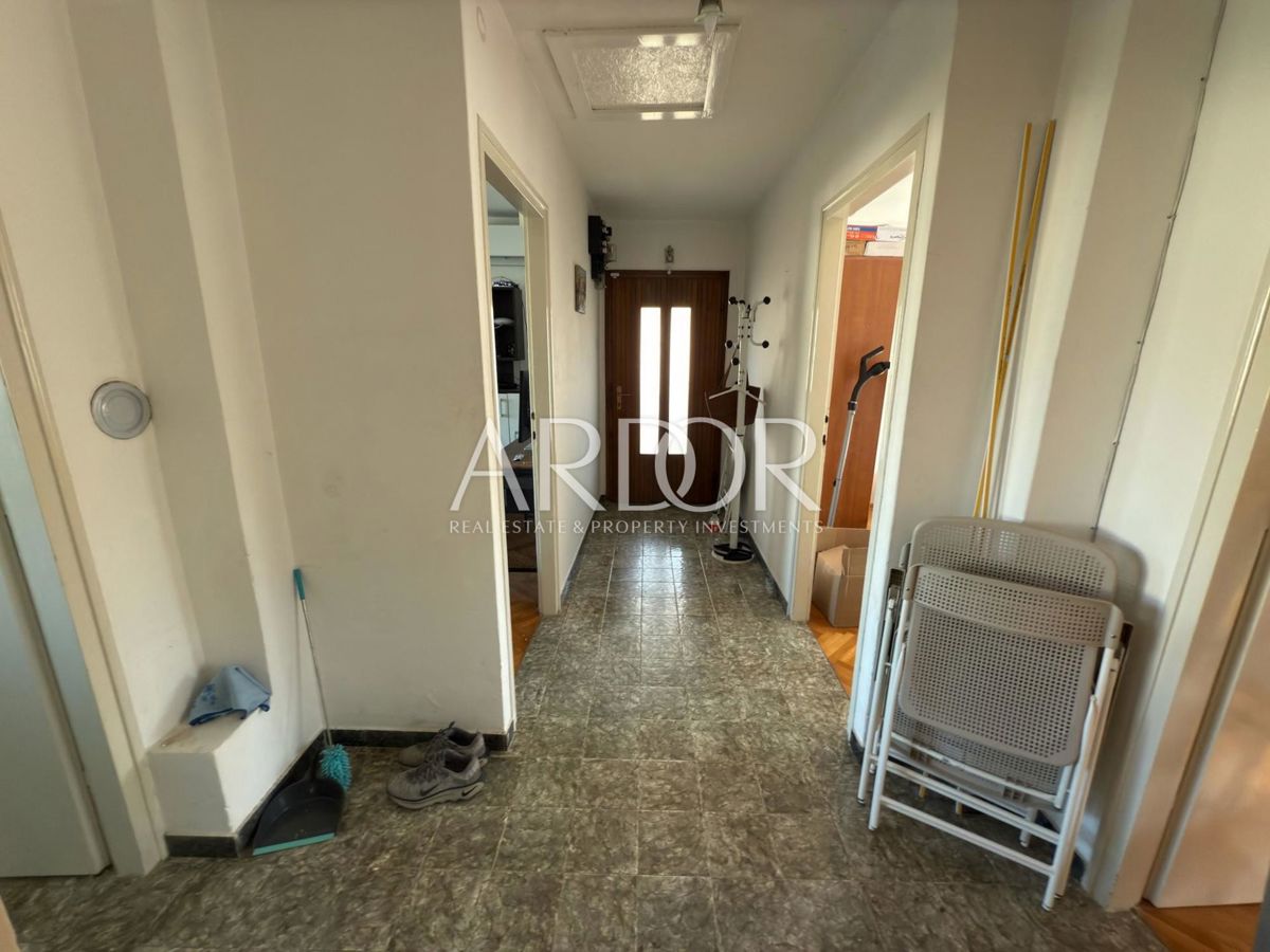 Apartmaj Bogovići, Malinska-Dubašnica, 63m2