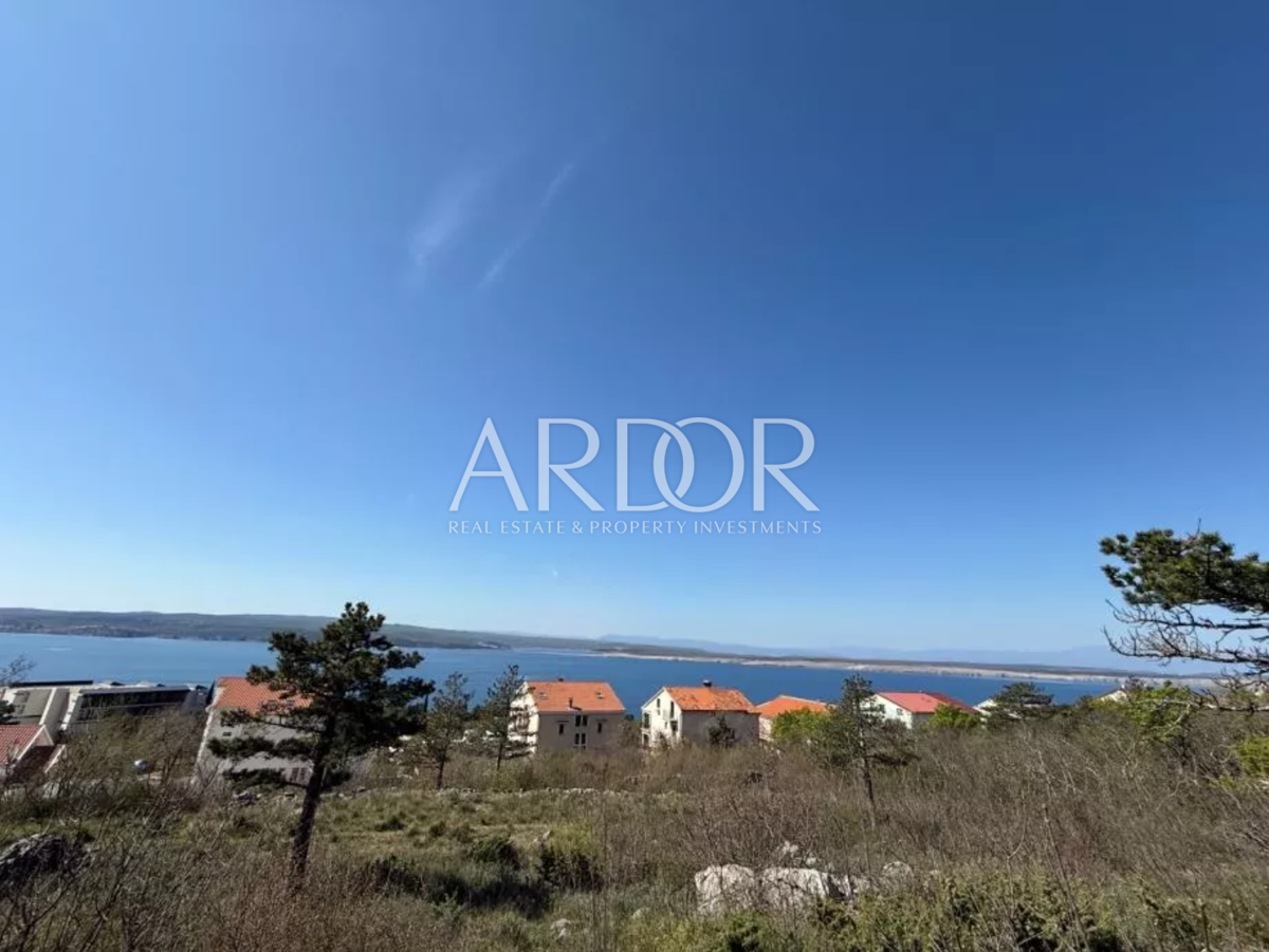 Zemljišče Crikvenica, 650m2