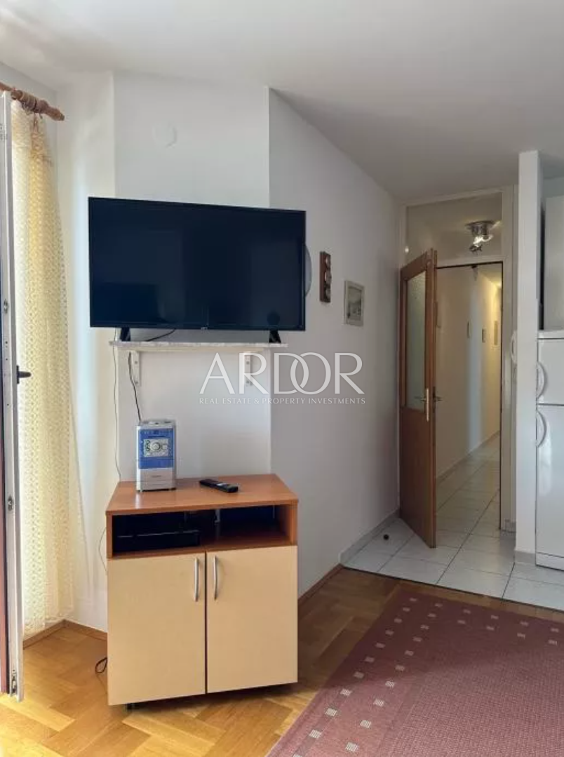 Apartmaj Crikvenica, 55m2
