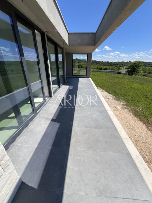 Vila Crveni Vrh, Umag, 180m2