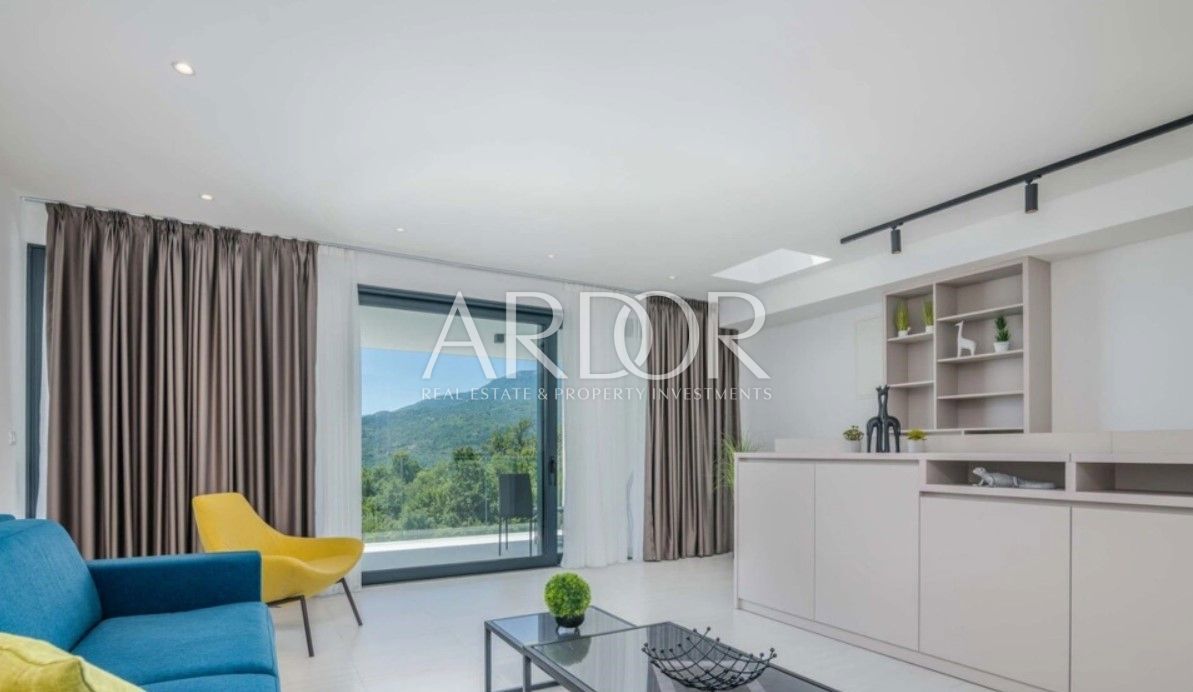 Vila Veprinac, Opatija - Okolica, 298m2