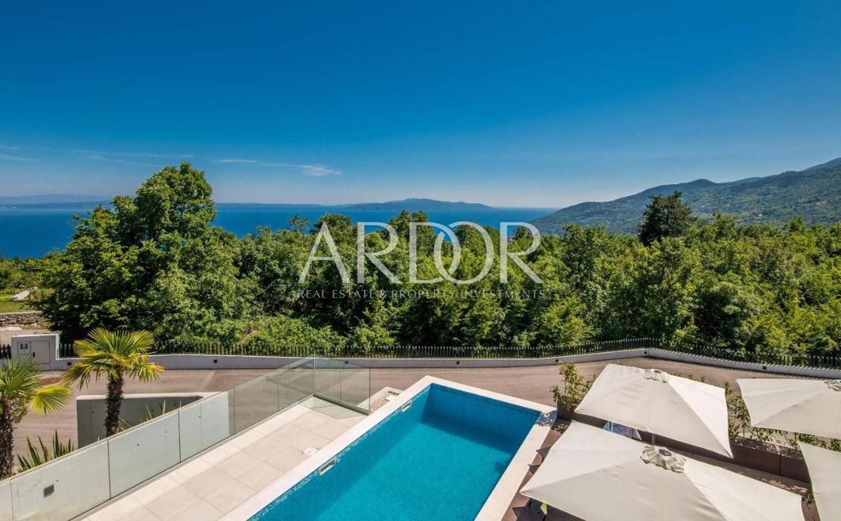 Vila Veprinac, Opatija - Okolica, 298m2