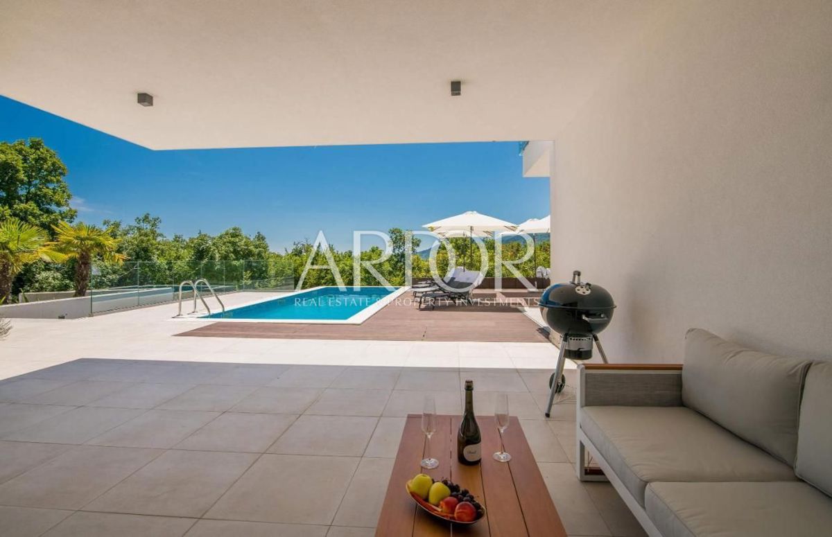 Vila Veprinac, Opatija - Okolica, 298m2