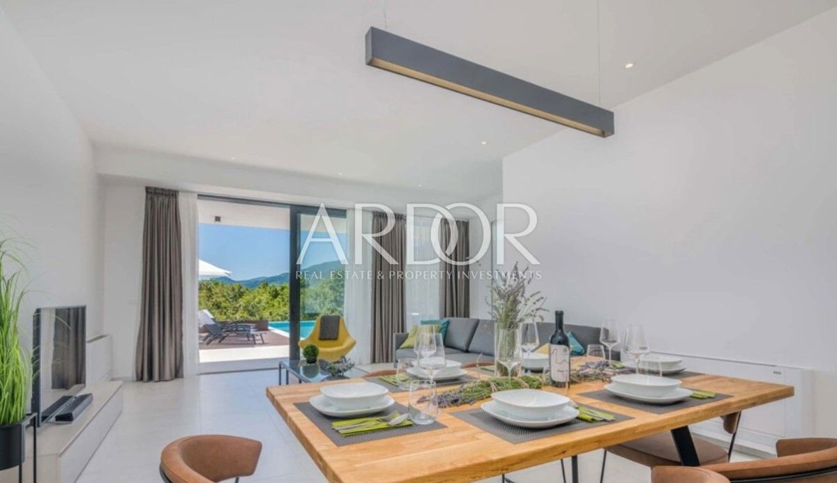 Vila Veprinac, Opatija - Okolica, 298m2