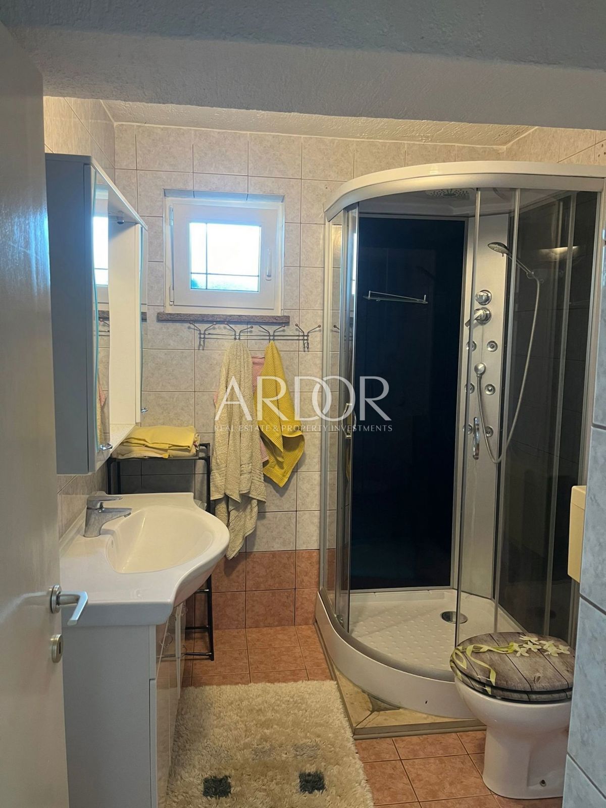 Hiša Sveti Anton, Malinska-Dubašnica, 160m2