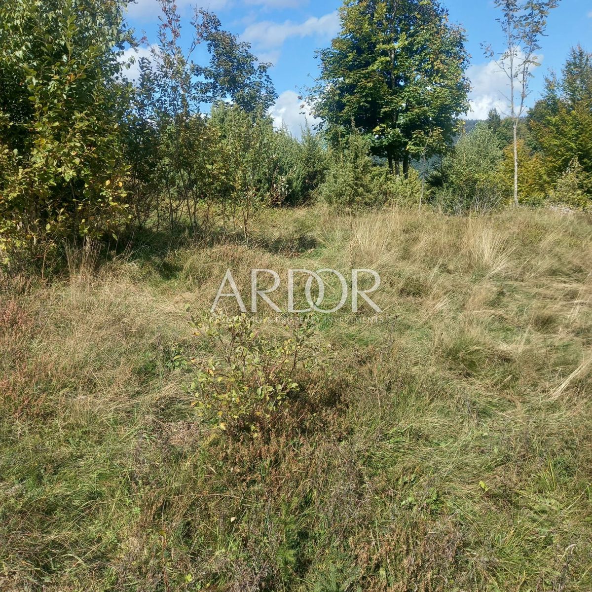 Zemljišče Sunger, Mrkopalj, 670m2