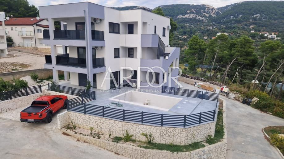 Apartmaj Banjol, Rab, 130m2