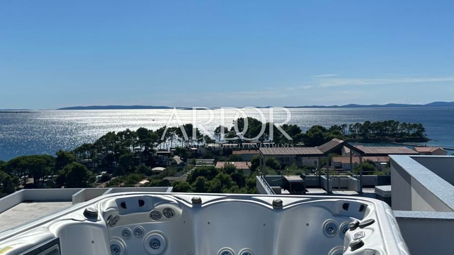 Apartmaj Banjol, Rab, 130m2