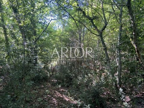 Zemljišče Sroki, Viškovo, 860m2