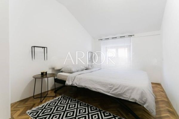 Apartmaj Crikvenica, 90m2