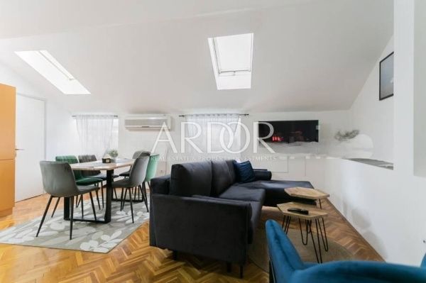 Apartmaj Crikvenica, 90m2