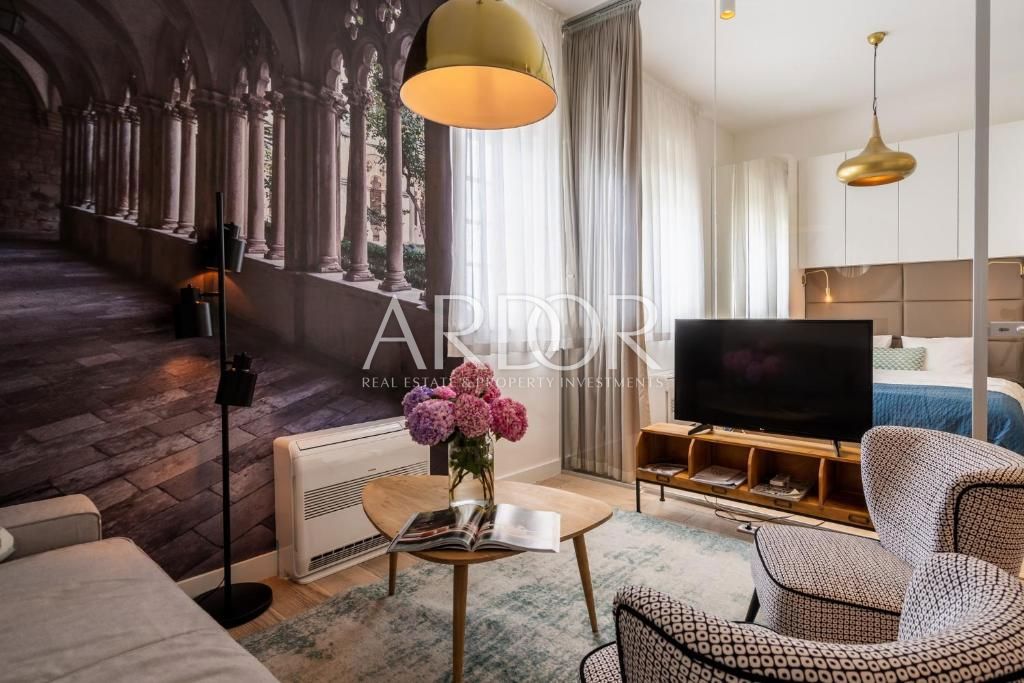 Apartmaj Opatija - Centar, Opatija, 200m2