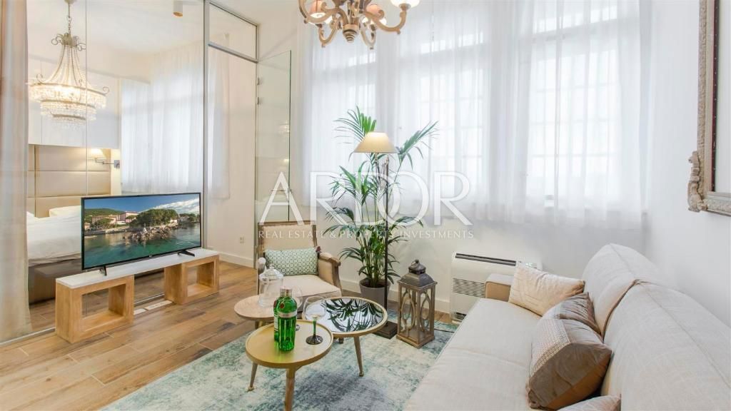 Apartmaj Opatija - Centar, Opatija, 200m2