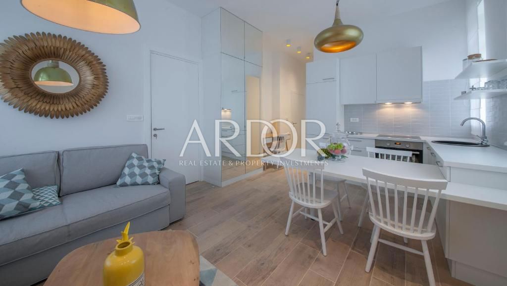 Apartmaj Opatija - Centar, Opatija, 200m2