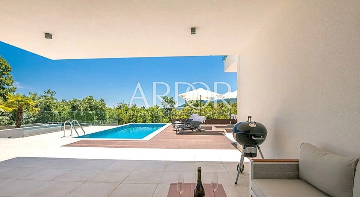 Vila Veprinac, Opatija - Okolica, 284m2