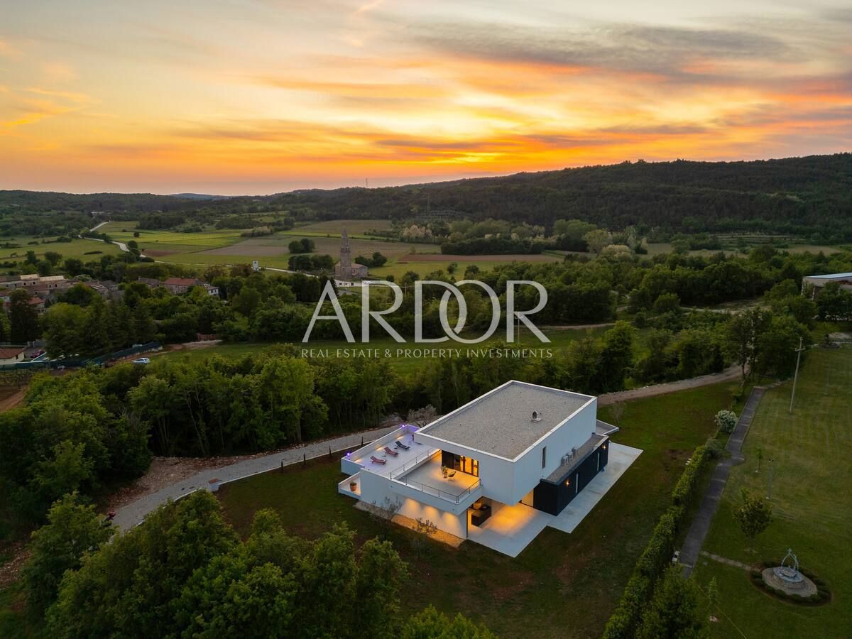Vila Grožnjan, 404m2