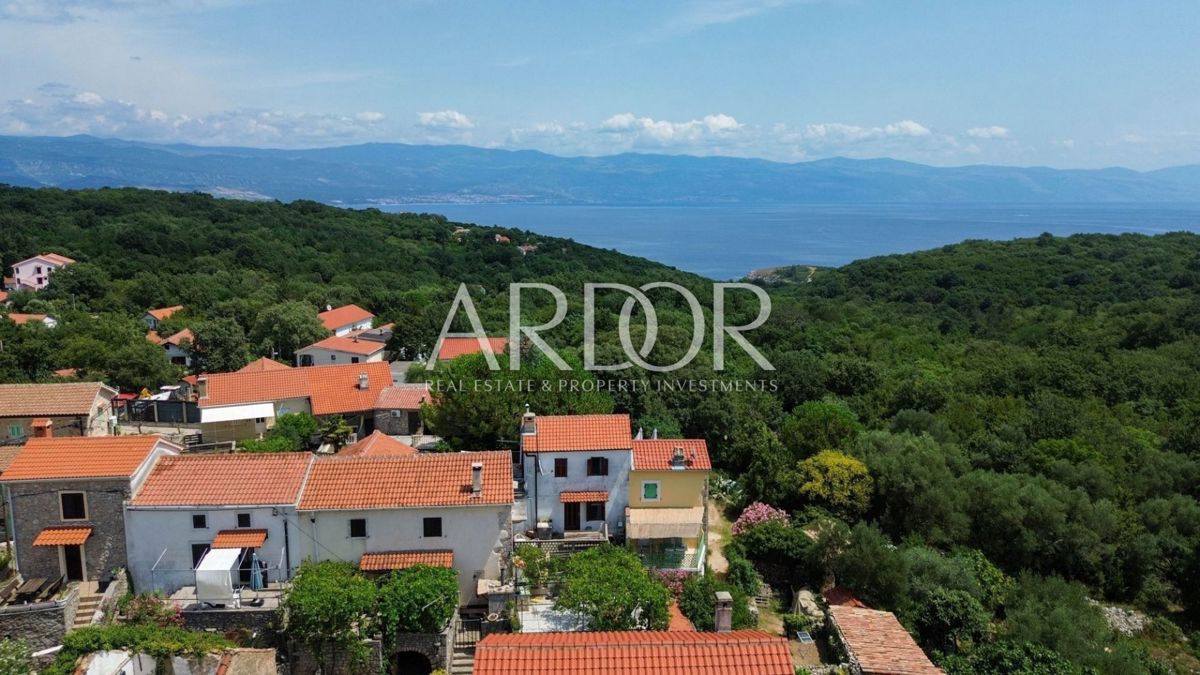 Hiša Vrbnik, 90,31m2