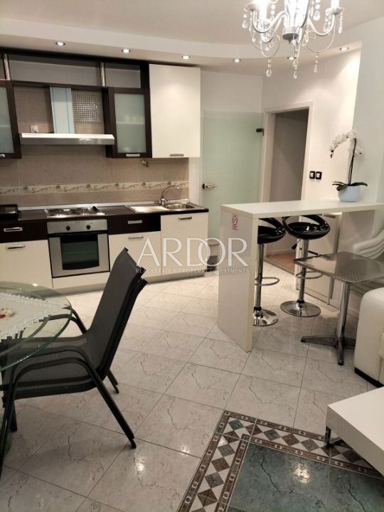 Apartmaj Oprić, Opatija - Okolica, 86m2