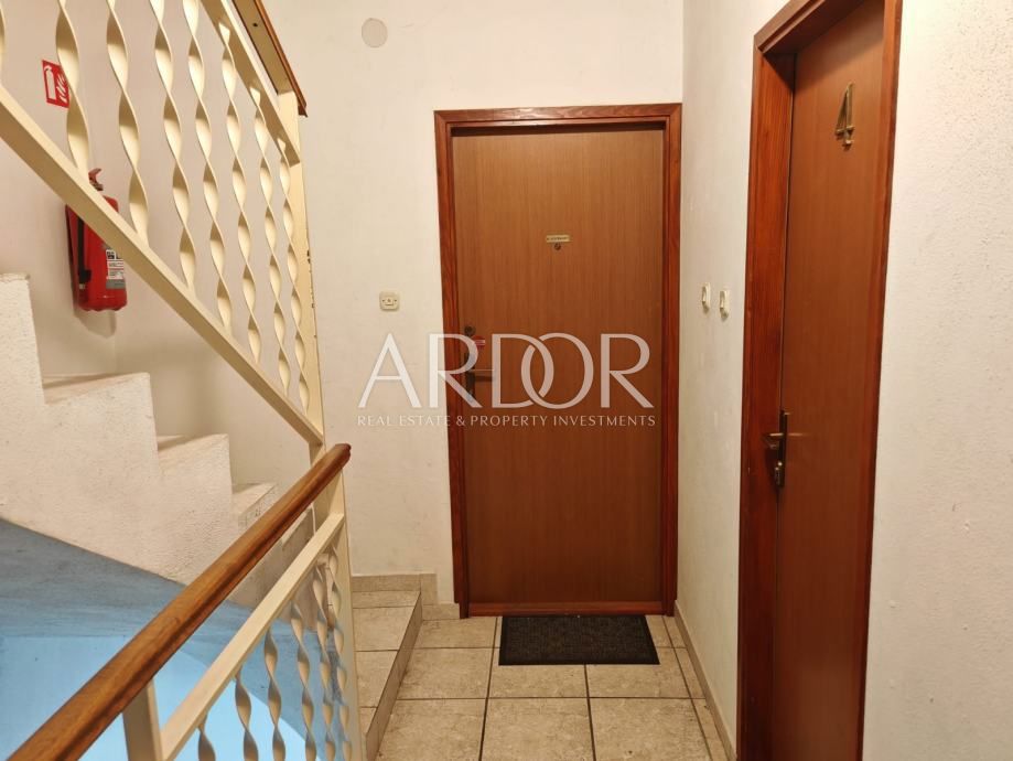 Apartmaj Crikvenica, 37m2