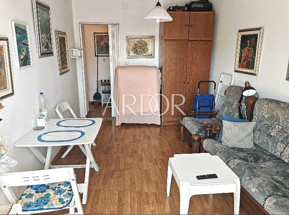 Apartmaj Crikvenica, 37m2