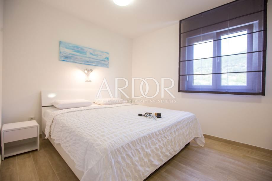 Apartmaj Banjol, Rab, 52m2