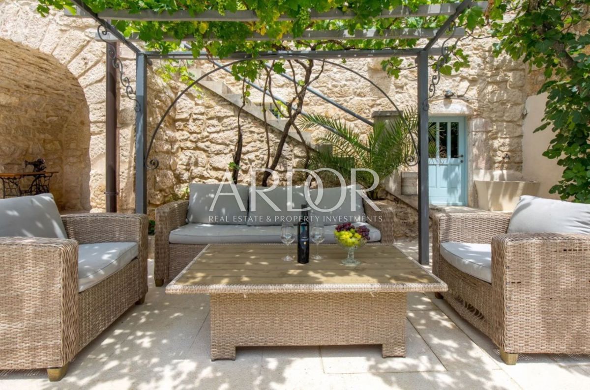 Hiša Tribalj, Vinodolska Općina, 215m2