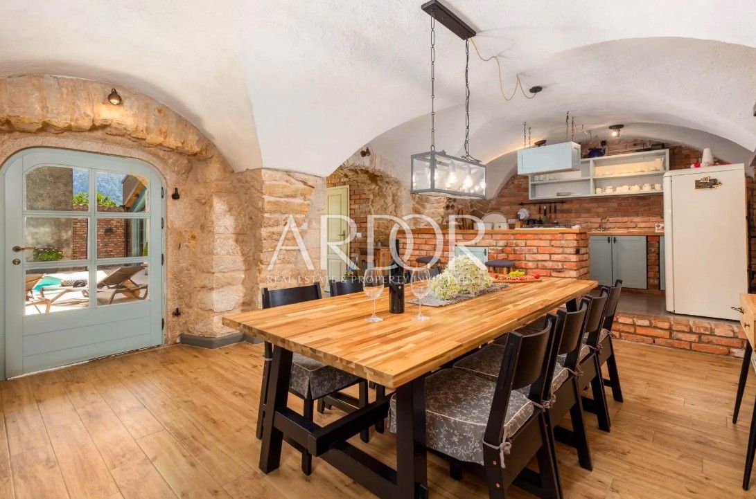 Hiša Tribalj, Vinodolska Općina, 215m2