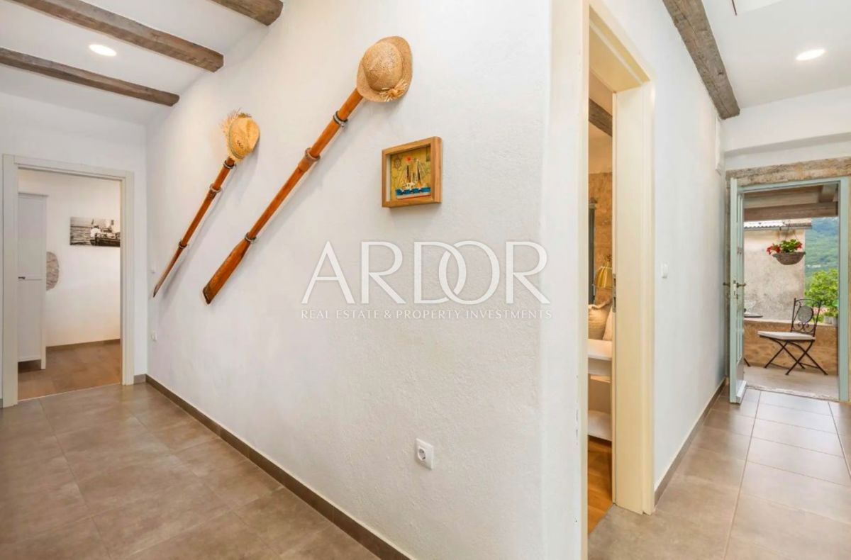 Hiša Tribalj, Vinodolska Općina, 215m2