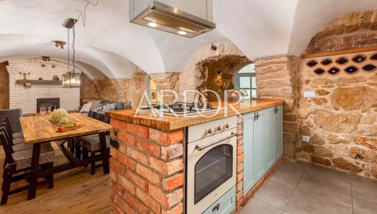 Hiša Tribalj, Vinodolska Općina, 215m2
