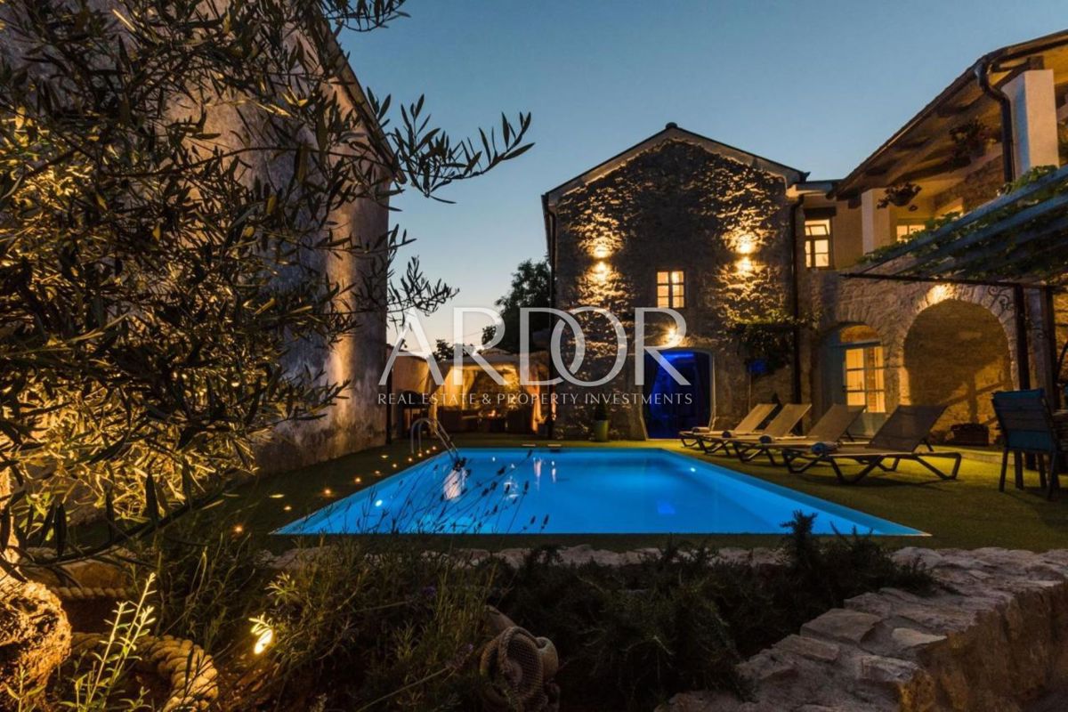 Hiša Tribalj, Vinodolska Općina, 215m2