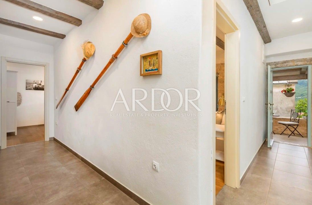 Hiša Tribalj, Vinodolska Općina, 215m2