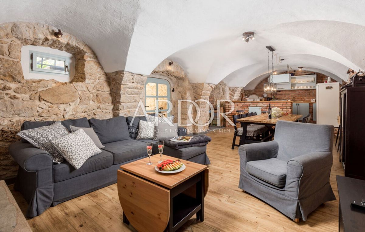 Hiša Tribalj, Vinodolska Općina, 215m2